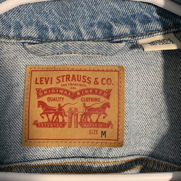 Levi Strauss & Co Jean Jacket, EUC, size M - Picture 2 of 8